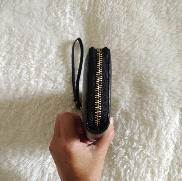 bebe Gianna Black🖤 Wristlet Wallet - NWT - Picture 8 of 15